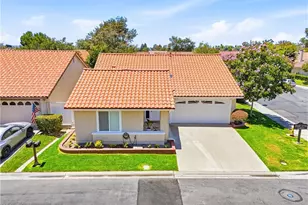 27692 Via Rodrigo, Mission Viejo, CA 92692 - Photo 1