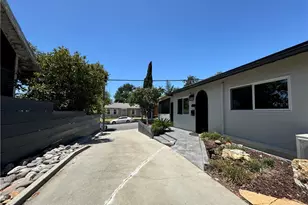 2022 Dawson Ave, Signal Hill, CA 90755 - Photo 1