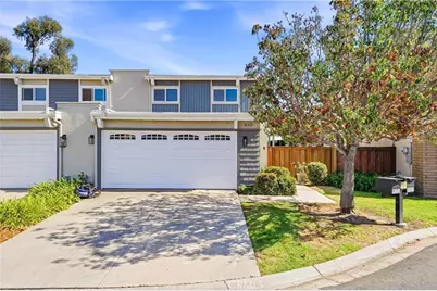 8322 Padrino, Huntington Beach, CA 92646 - Photo 1