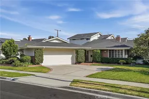 2037 S Capella Ct, Costa Mesa, CA 92626 - Photo 1