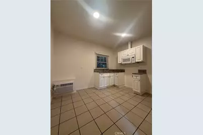 718 Chestnut Avenue #12, Long Beach, CA 90813 - Photo 1