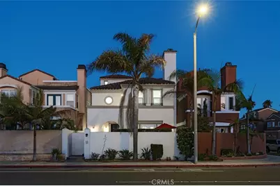 304 Goldenwest Street, Huntington Beach, CA 92648 - Photo 1