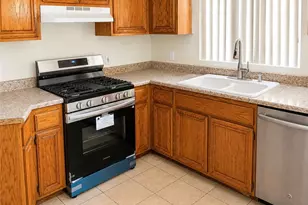 715 S Walnut Ave, Brea, CA 92821 - Photo 1
