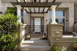 19421 Surfset Dr, Huntington Beach, CA 92648 - Photo 1