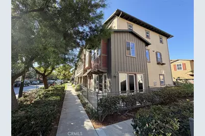 274 Tustin Field Dr, Tustin, CA 92782 - Photo 1
