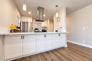 646 Nebraska Ave, Long Beach, CA 90802 - Photo 1