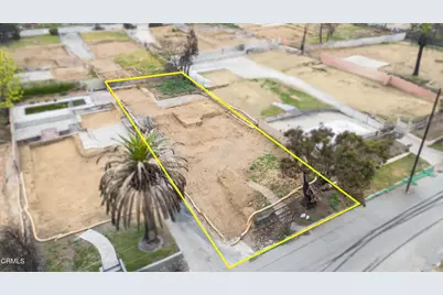 267 E E Las Flores Drive, Altadena, CA 91001 - Photo 1