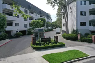 631 Wilcox Ave, Los Angeles, CA 90004 - Photo 1