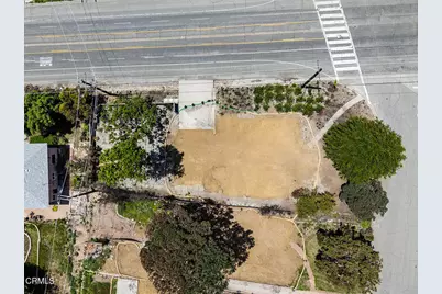 900 E Mount Curve Ave, Altadena, CA 91001 - Photo 1