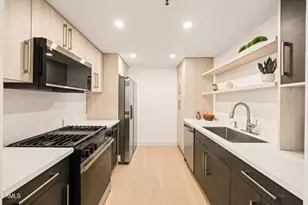 70 N Catalina Ave, Pasadena, CA 91106 - Photo 1