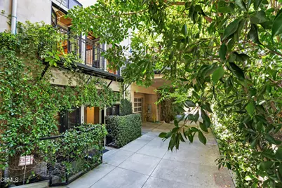 68 E Montecito Avenue, Sierra Madre, CA 91024 - Photo 1