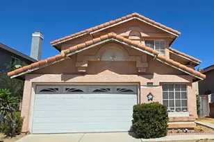15492 Somerset Ct, Fontana, CA 92337 - Photo 1