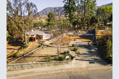 63 W Loma Alta Drive, Altadena, CA 91001 - Photo 1