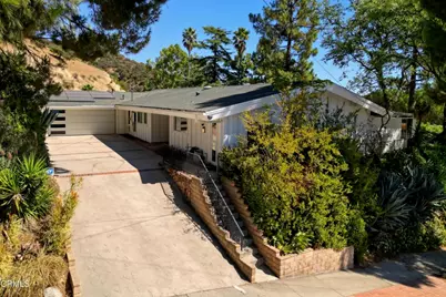 5404 Rock Castle Drive, La Canada Flintridge, CA 91011 - Photo 1