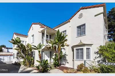 2011 N Beachwood Drive, Los Angeles, CA 90068 - Photo 1