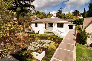 1525 La Loma Rd, Pasadena, CA 91105 - Photo 1