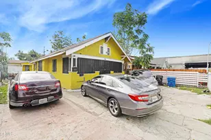 352 W 59th Pl, Los Angeles, CA 90003 - Photo 1