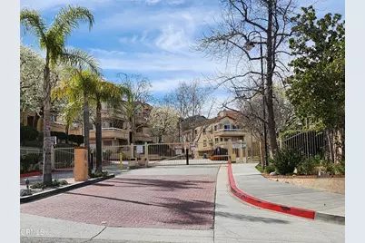 19847 Sandpiper Place #137, Newhall, CA 91321 - Photo 1