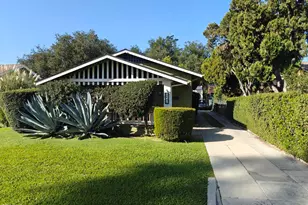 1501 N El Molino Ave, Pasadena, CA 91104 - Photo 1