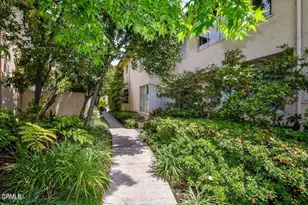 660 S Orange Grove Blvd, Pasadena, CA 91105 - Photo 1