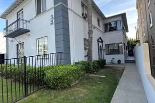 130 Orlando Ave #130 1/2, Los Angeles, CA 90048 - Photo 1