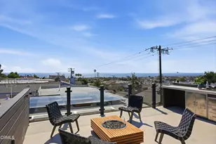 1202 1st St, Hermosa Beach, CA 90254 - Photo 1