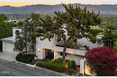 1018 Glen Oaks Boulevard, Pasadena, CA 91105 - Photo 1