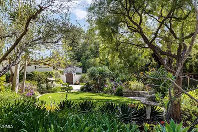 546 La Loma Road, Pasadena, CA 91105 - Photo 1