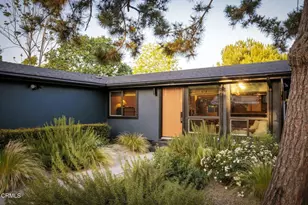 950 N Summit Ave, Pasadena, CA 91103 - Photo 1