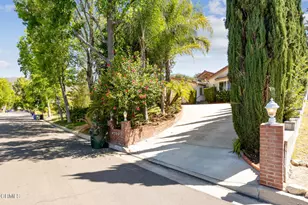 4906 Vicwood Ave, La Crescenta, CA 91214 - Photo 1
