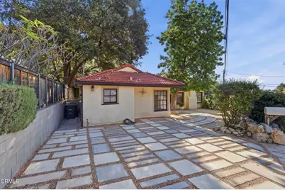 2646 N Altadena Drive, Altadena, CA 91001 - Photo 1