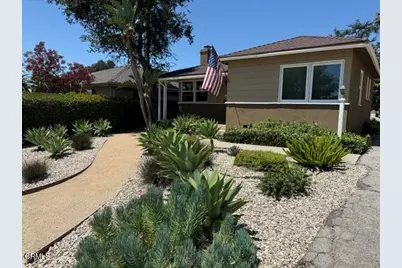 1523 N Grand Oaks Avenue, Pasadena, CA 91104 - Photo 1