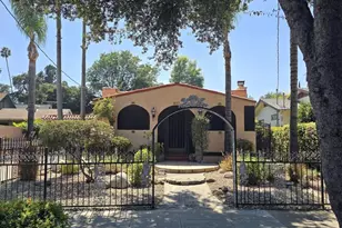 1637 N Garfield Ave, Pasadena, CA 91104 - Photo 1