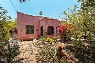 588 N Chester Ave, Pasadena, CA 91106 - Photo 1
