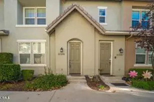 27285 Blue Spruce Pl, Valencia, CA 91354 - Photo 1