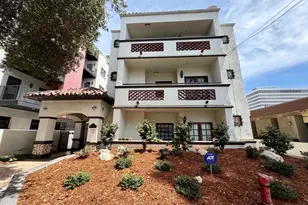 156 S Oak Knoll Ave, Pasadena, CA 91101 - Photo 1