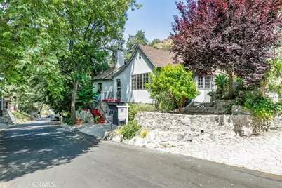 881 Country Club Drive, Burbank, CA 91501 - Photo 1