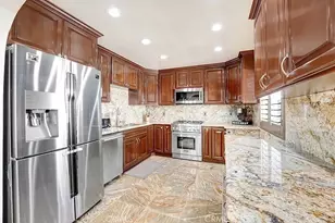 9404 Via Yolanda, Burbank, CA 91504 - Photo 1