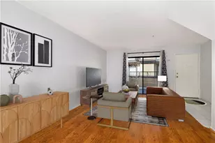 1814 8th Unit L, Monrovia, CA 91016 - Photo 1