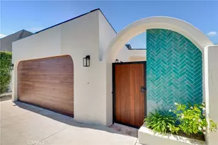 4171 Holly Knoll Dr, Los Angeles, CA 90027 - Photo 1