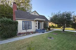 894 S Los Robles Ave, Pasadena, CA 91106 - Photo 1