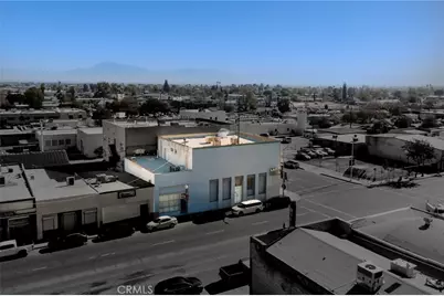 801 Baker Street, Bakersfield, CA 93305 - Photo 1