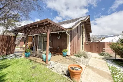 102 Meadow Lakes Drive, Tehachapi, CA 93561 - Photo 1