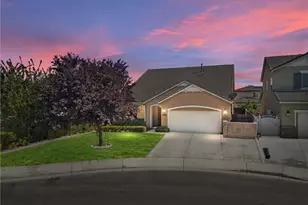 10413 Sirretta Peak Pl, Bakersfield, CA 93311 - Photo 1