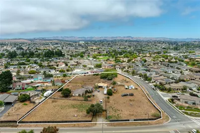 1591 1601 Farroll Road, Grover Beach, CA 93433 - Photo 1