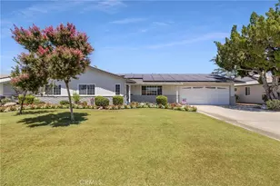 704 River Oaks Dr, Bakersfield, CA 93309 - Photo 1