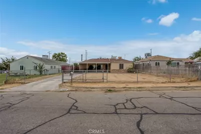 1404 Royal Way, Bakersfield, CA 93306 - Photo 1