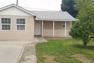 1318 Washington Ave, Bakersfield, CA 93308 - Photo 1