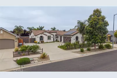 207 Dressler, Santa Maria, CA 93454 - Photo 1