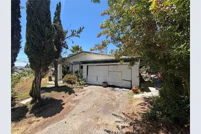 28189 Foxlane Drive, Canyon Country, CA 91351 - Photo 1